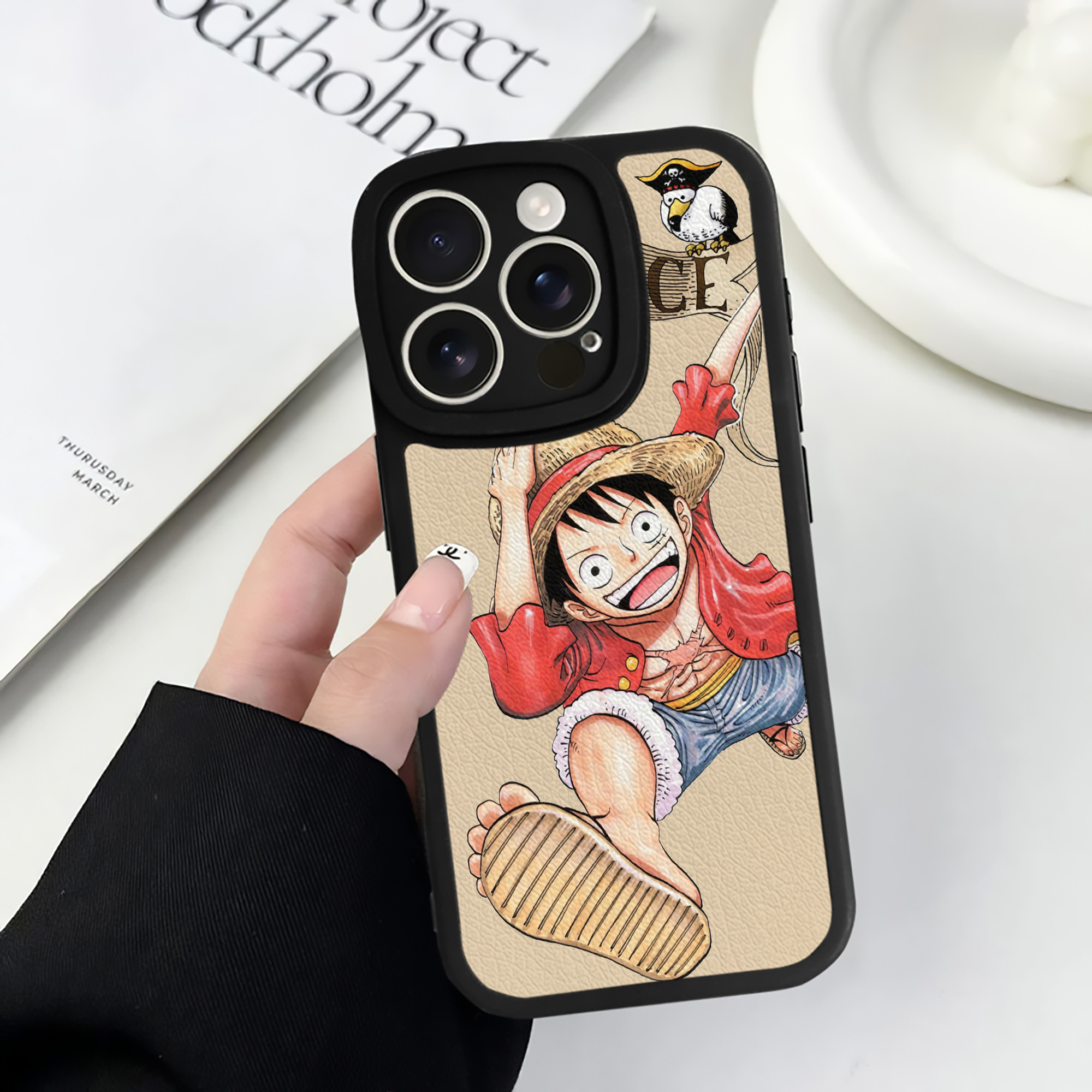 （画像用） ワンピース ONE PIECE 【iPhone 16シリーズ対応】シリコンスマホケース（レザー調） 材質：シリコン